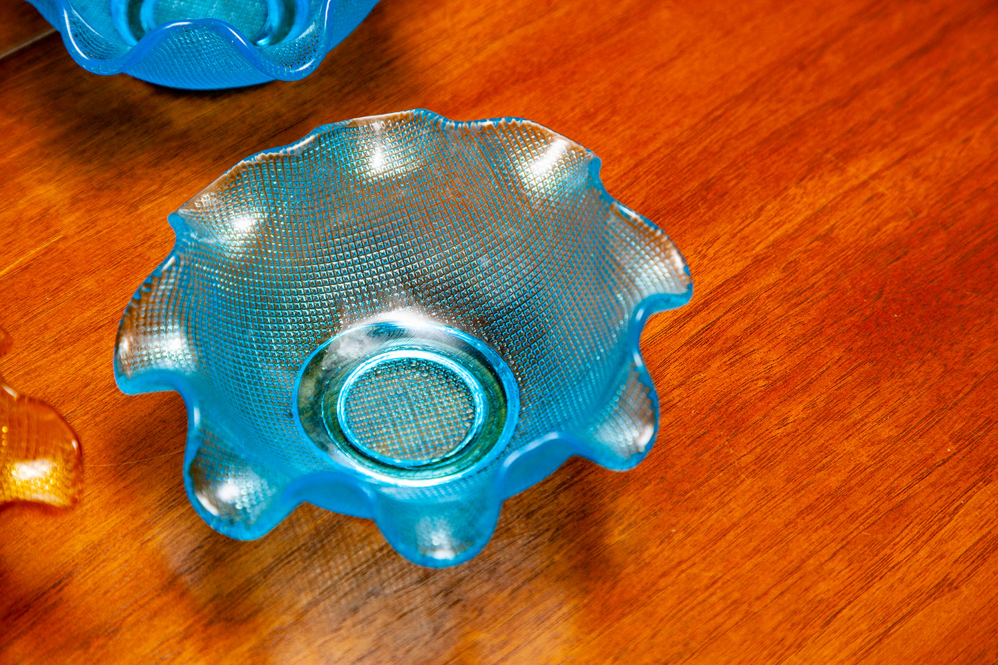 Vintage Italian Mid Century Modern Colony Glass Ruffled Bowl