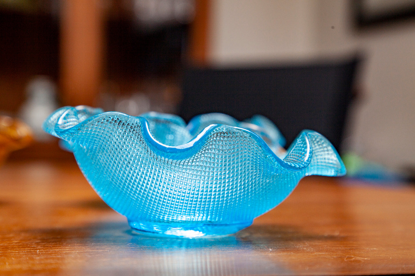 Vintage Italian Mid Century Modern Colony Glass Ruffled Bowl