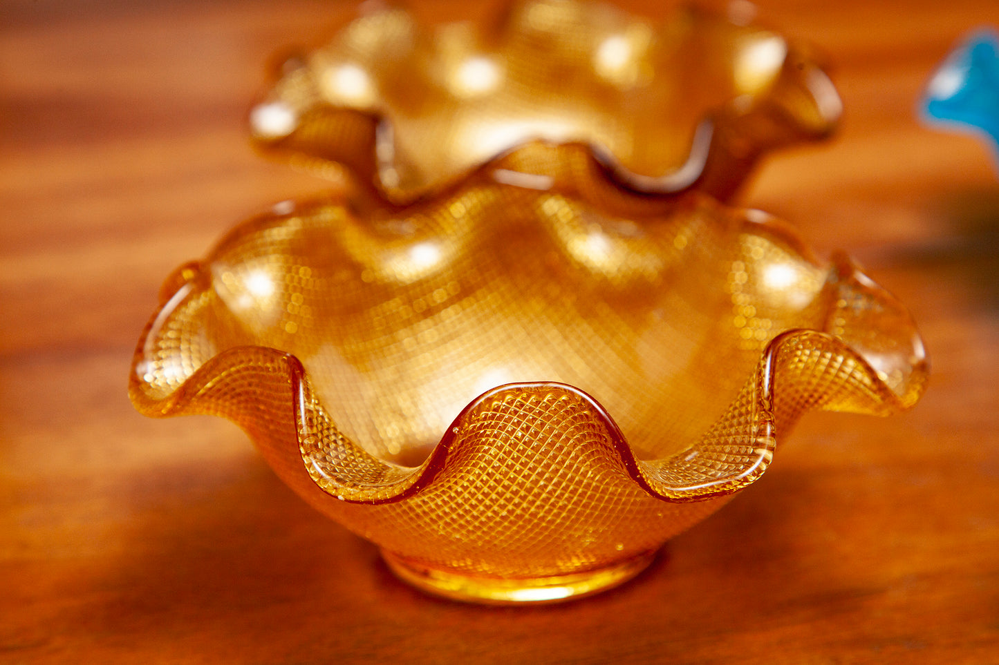 Vintage Italian Mid Century Modern Colony Glass Ruffled Bowl