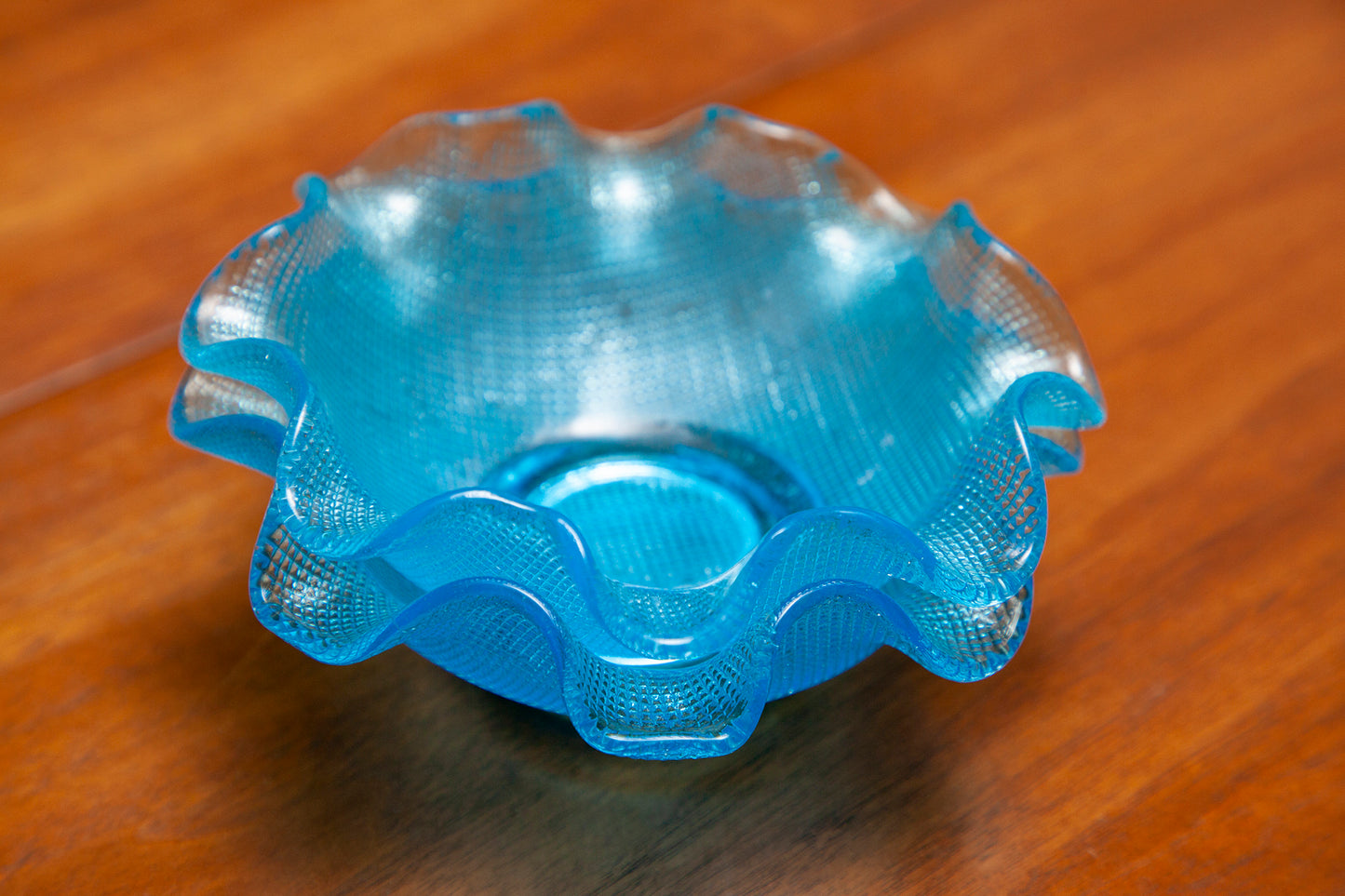 Vintage Italian Mid Century Modern Colony Glass Ruffled Bowl