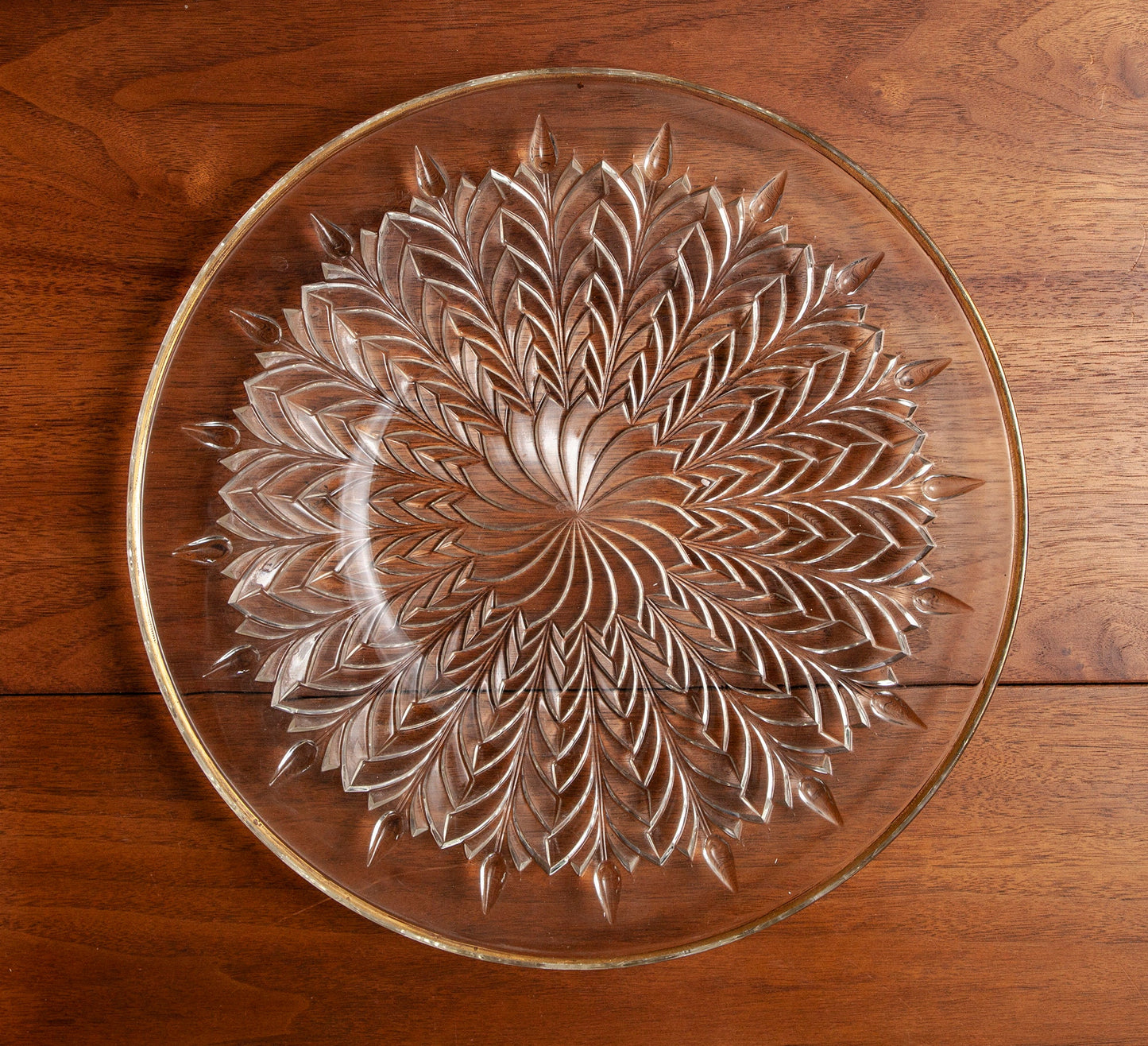 Vintage Rare Jeannette Feather Gold Trim Torte Platter