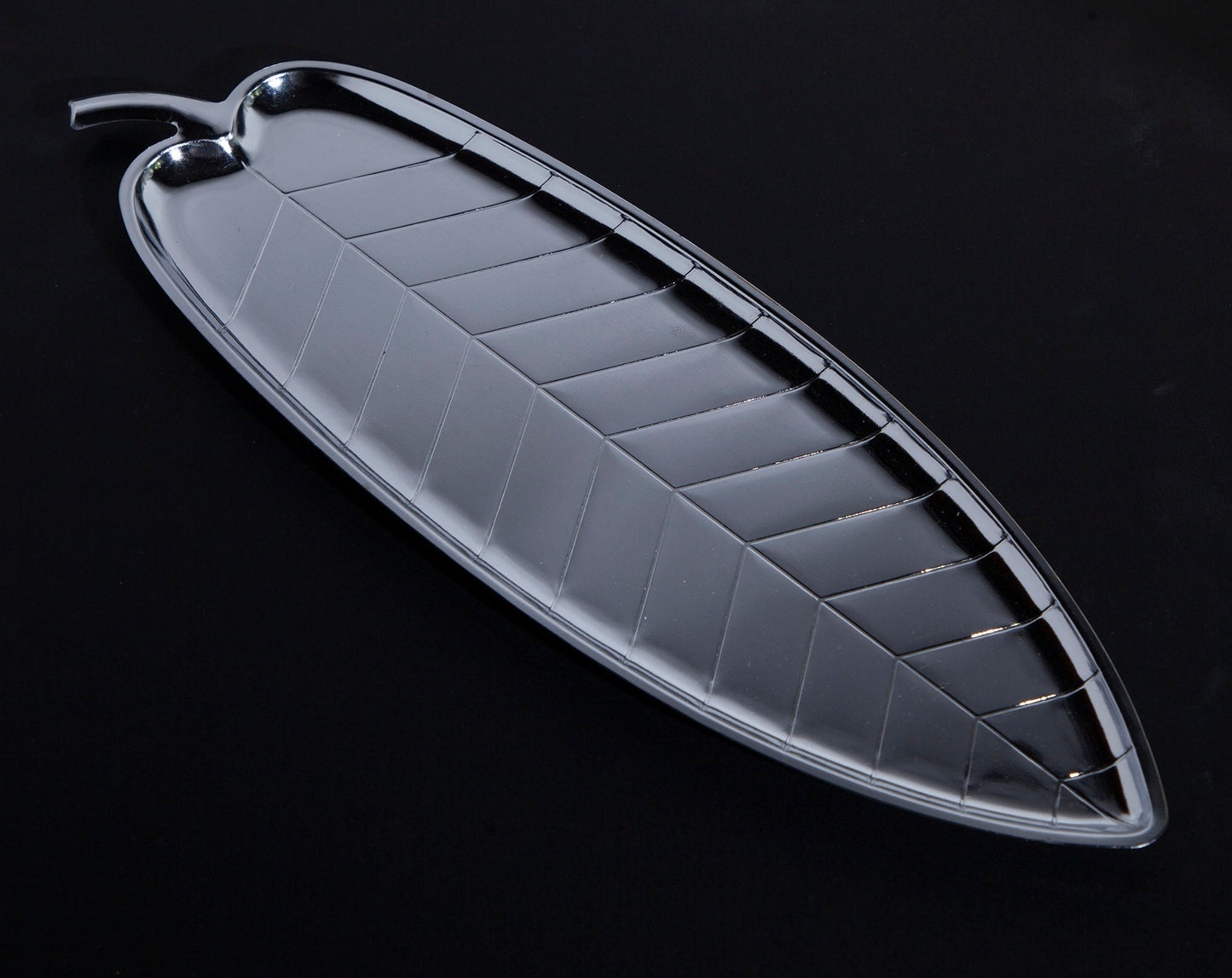 Vintage Mid Century Modern Silver-plated Banana Leaf 12" Serving Tray