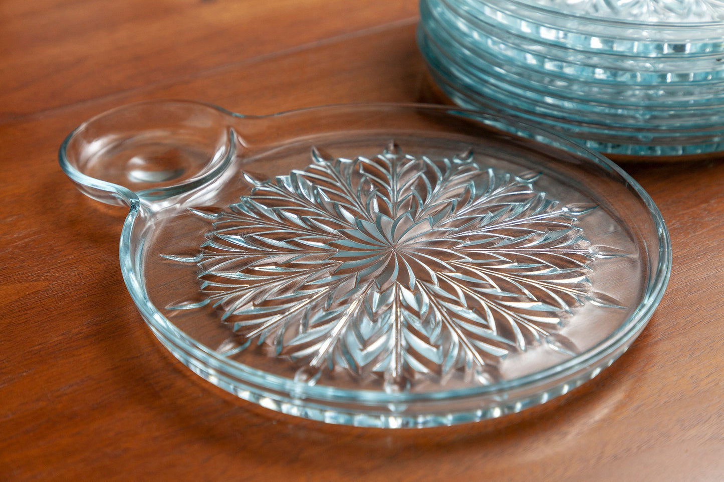Vintage Jeannette Feather Snack Plate (Blue), Set of 6